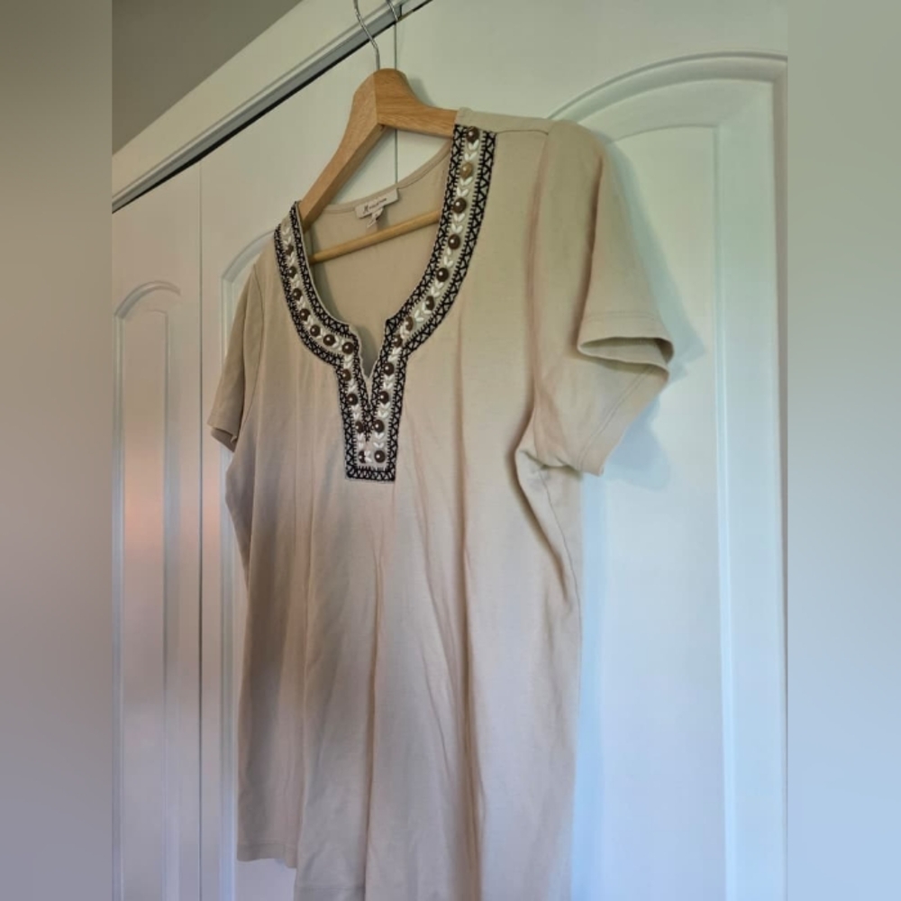 JM Collection Beaded Top - Picture 5 of 6